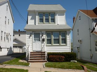 21 Roliver St, Rutherford, NJ 07070