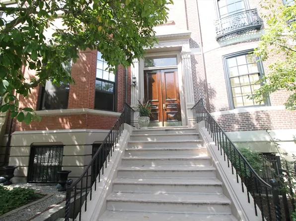 396 Beacon St APT 3, Boston, MA 02116
