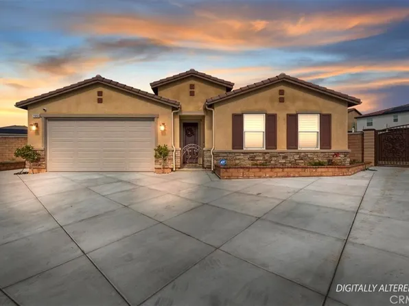 25858 Oak Springs Ct, Homeland, CA 92548