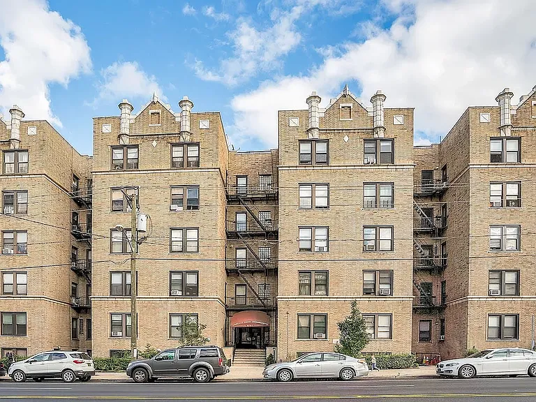 2700 John F Kennedy Blvd #512 — Photo 1