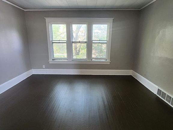 3rd image of 2254-2256 N 42nd St #2254