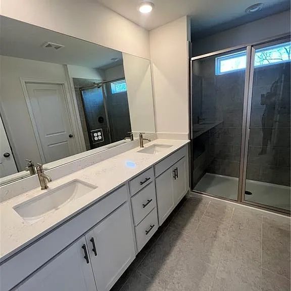 2720 Westgate Park Dr — Photo 15