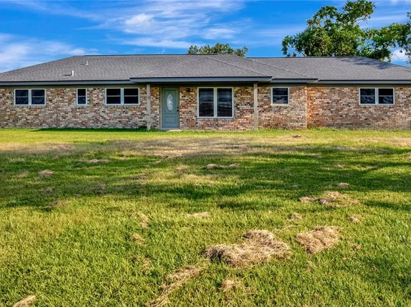 18035 Highway 111, Louise, TX 77455