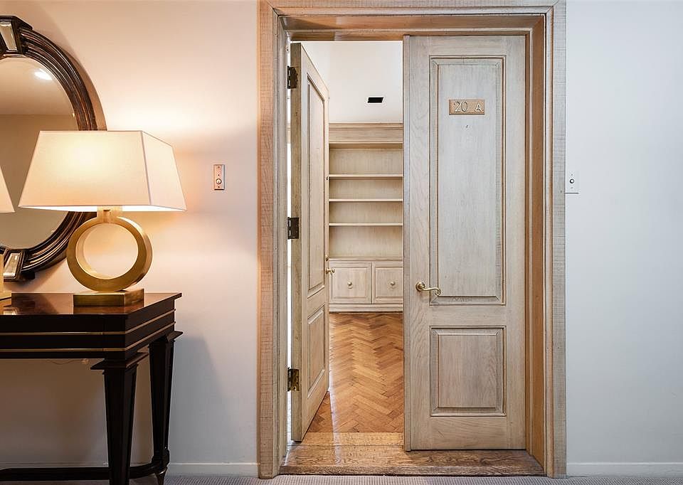 1st image of 3525 Turtle Creek Blvd APT 20A