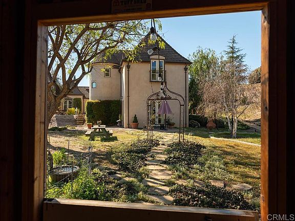 3rd image of 31267 Rancho Amigos Rd
