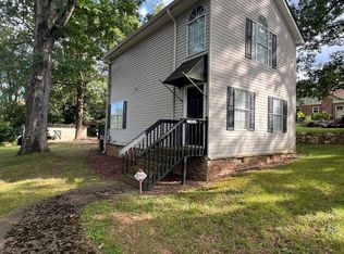 1326 Park Hill Dr, Gainesville, GA 30501