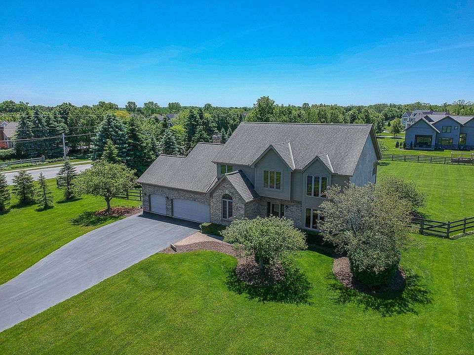 1st image of 7335 Badenoch Dr