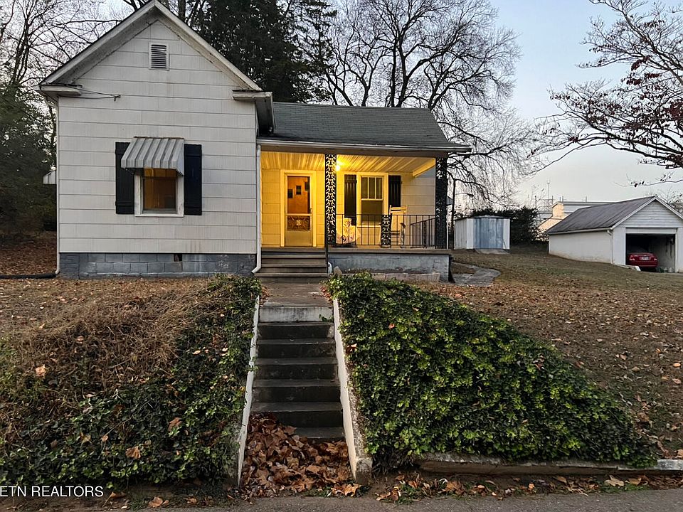 1st image of 2827 Brock Ave