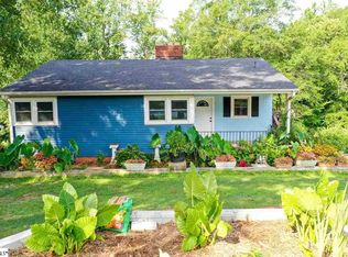 104 Robin Hood Rd, Greenville, SC 29607