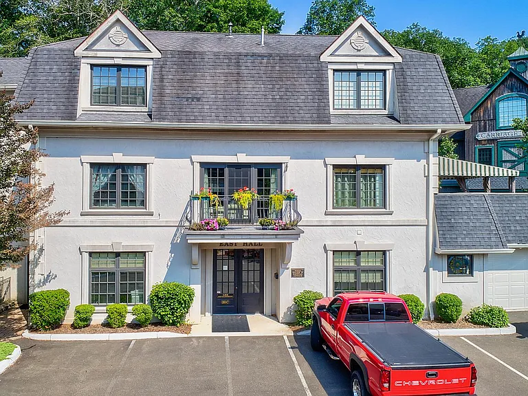 2614 Boston Post Rd #36 — Photo 1