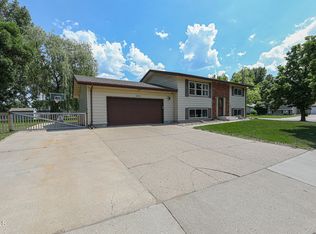 1451 Omaha Dr, Bismarck, ND 58504