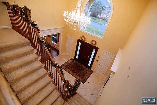 1st image of 3 Olde Woods Ln