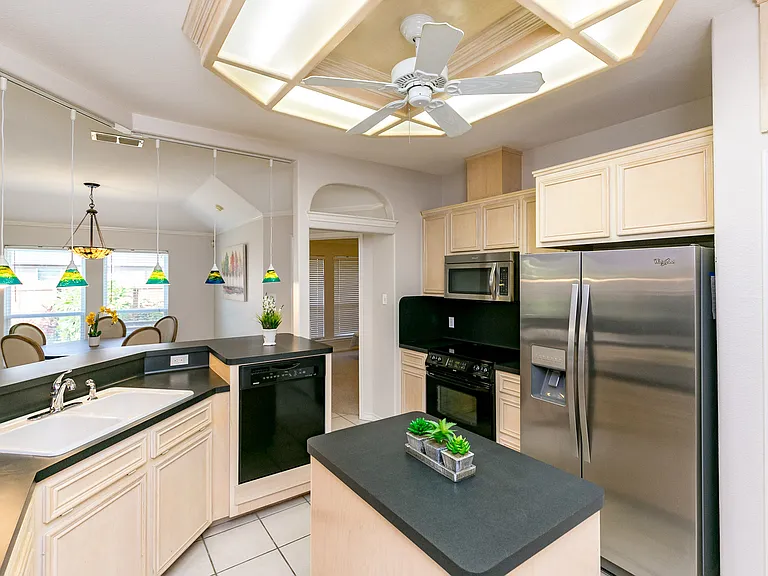 7005 Madiera Dr — Photo 7