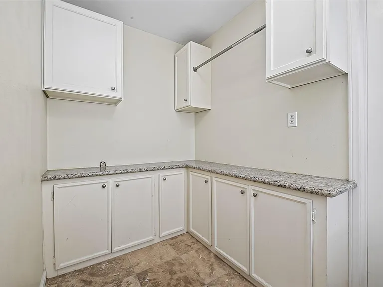 5310 Indigo St — Photo 29