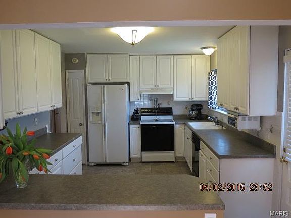 3rd image of 4558 Blairmoor Ter