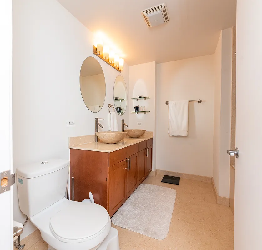 2 bed, 2.0 bath, 1200 sqft, $2,800 — Photo 4