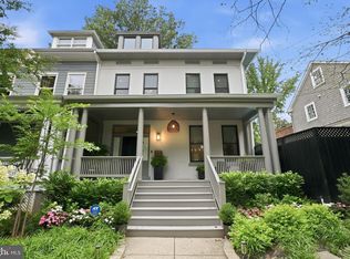 2558 36th St NW, Washington, DC 20007