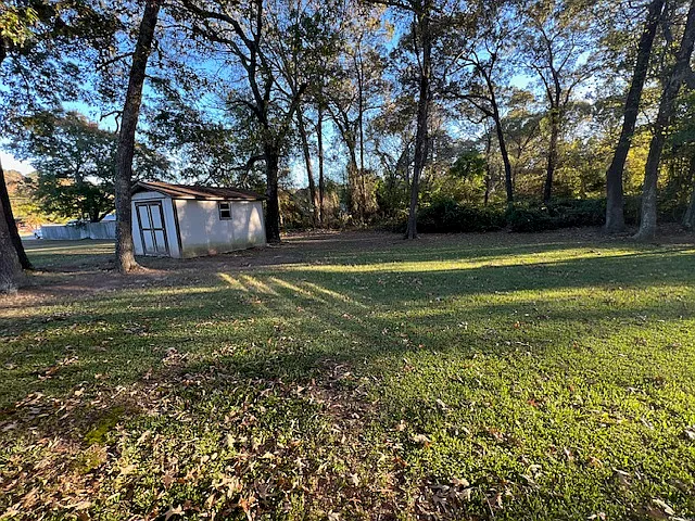 3 bed, 1873 sqft, $1,995 — Photo 4