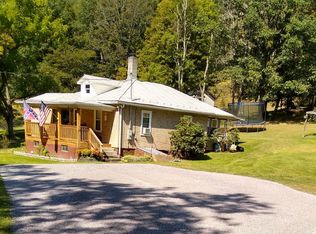 1489 Fort Run Rd, Moorefield, WV 26836