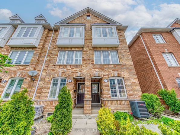 7 Weston Rd, Toronto, ON M6N 5H2