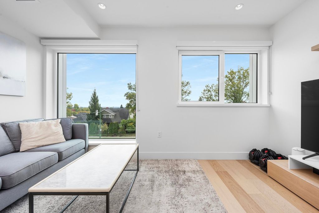 Apartment in Vancouver, Riley Park - More
