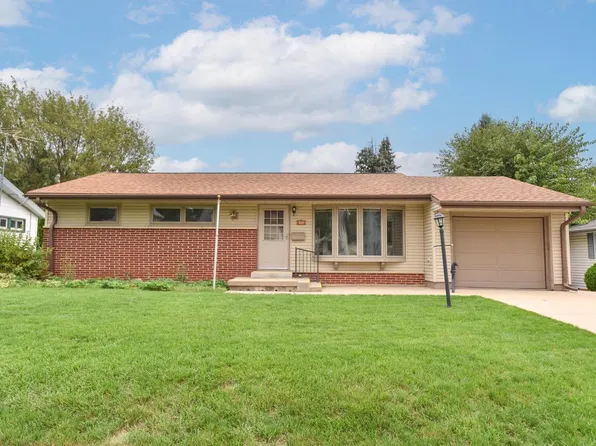 722 Summit AVENUE, Waukesha, WI 53188