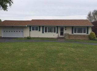 8072 Doylestown Rd, Sterling, OH 44276