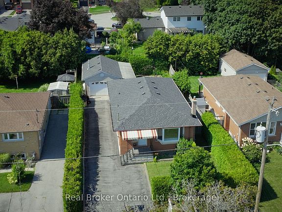2nd image of 12 Sunset Rd