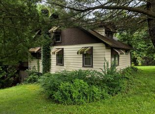 107 Boyles Ln, Altoona, PA 16601