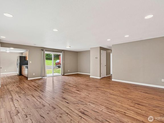 5th image of 354 Carroll Road