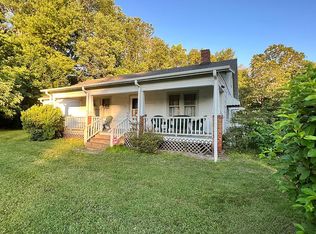 35 Fox Rd, Asheville, NC 28804