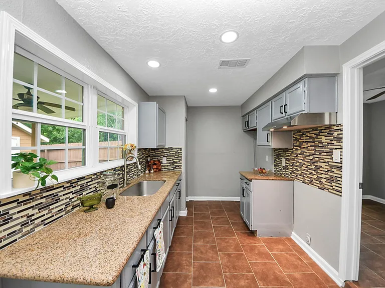 12623 Fern Forest Dr — Photo 12