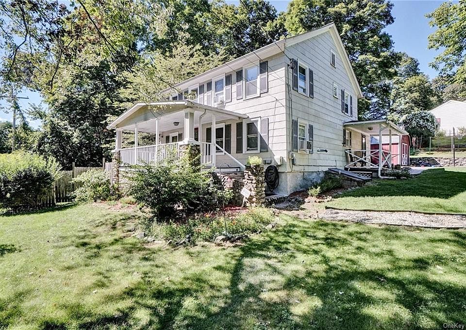 1st image of 105 Locust Ln