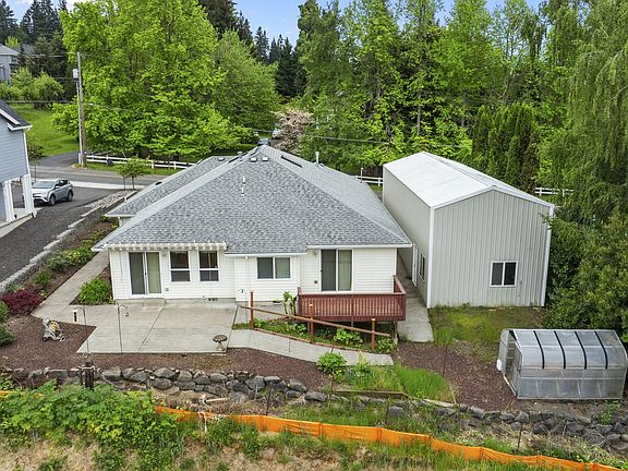 3rd image of 33114 SW Jp West Rd