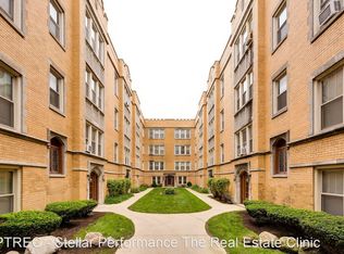 236 S Maple Ave APT 2J, Oak Park, IL 60302