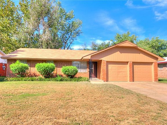 2nd image of 2226 Louise Ln