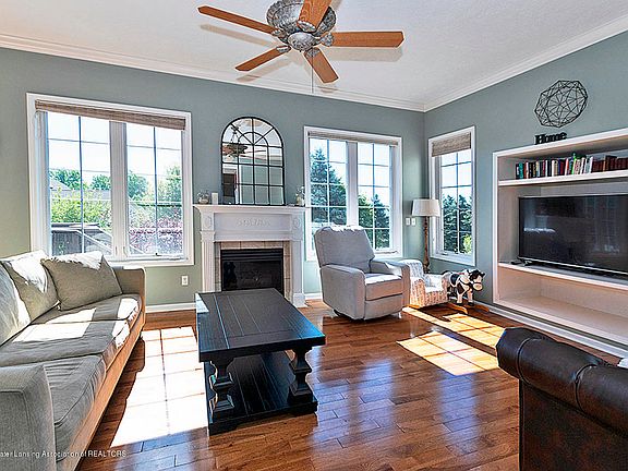 2nd image of 16683 E Broadview Dr