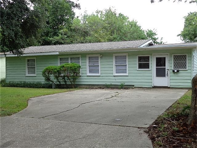 1st image of 1521 Wayside Dr