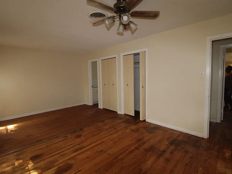 1309 Carol Way — Photo 5