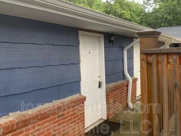 5 G Daniel Ave, Greenville, SC 29611