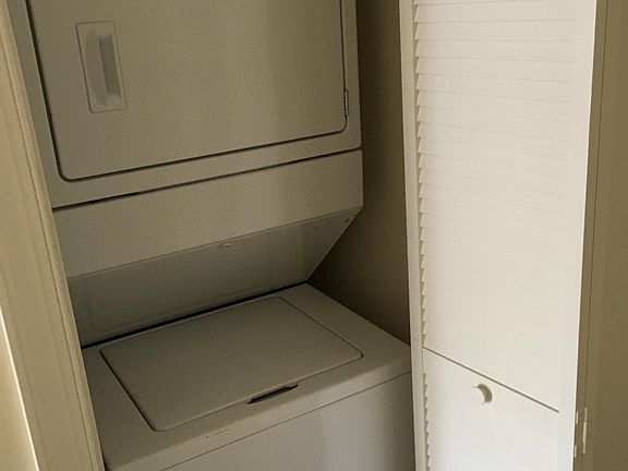 Stackable Washer & Dryer