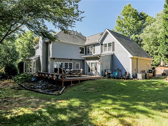 3rd image of 4531 N Slope Cir