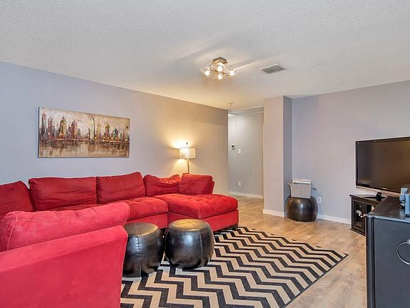 4th image of 7200 Divanna Ct