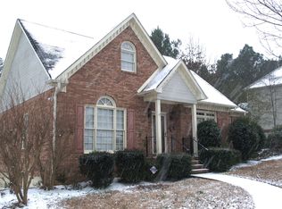2206 Circle View Ln, Hoover, AL 35244