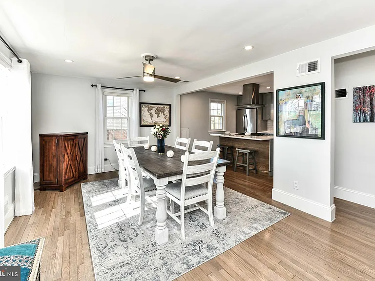 7308 Poplar Ct — Photo 5