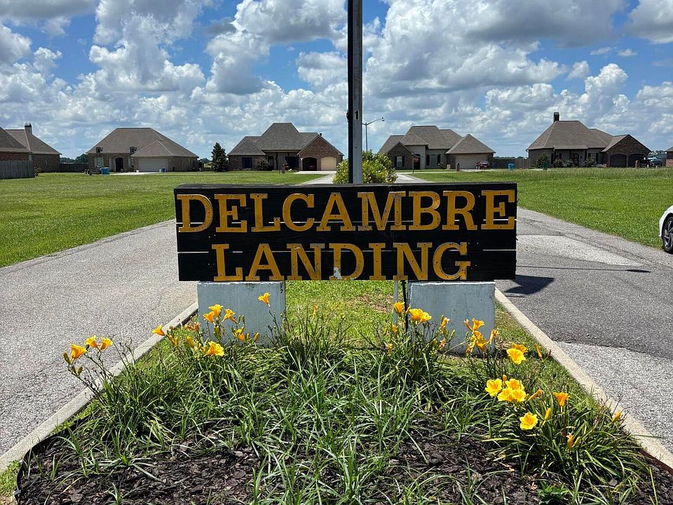 1st image of 5 Delcambre Rd