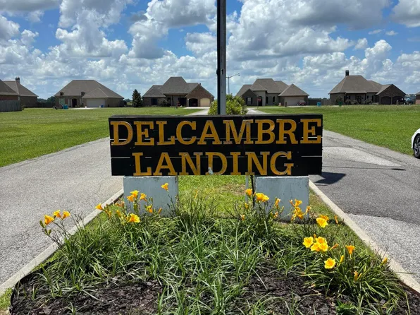 1 Delcambre Rd, Breaux Bridge, LA 70517