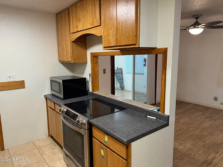 8542 E Windsor Ave — Photo 6