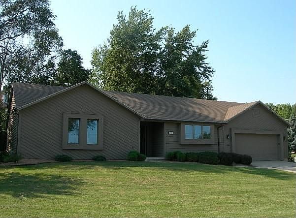 2nd image of 2950 Ravine Way