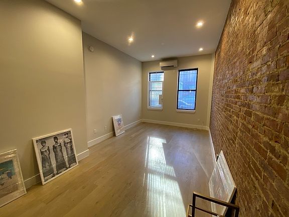 5th image of 1090 Bedford Ave #2F
